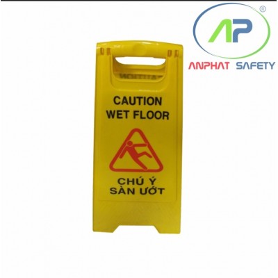 Biển cảnh báo trơn trượt